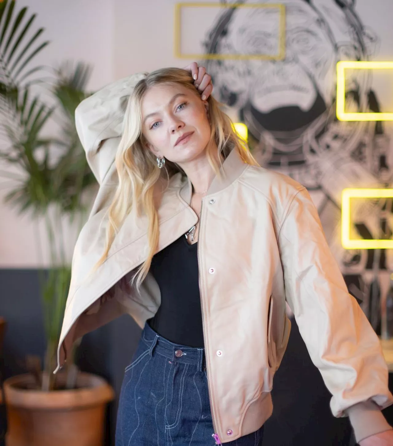 Astrid S Forlater Universal Music