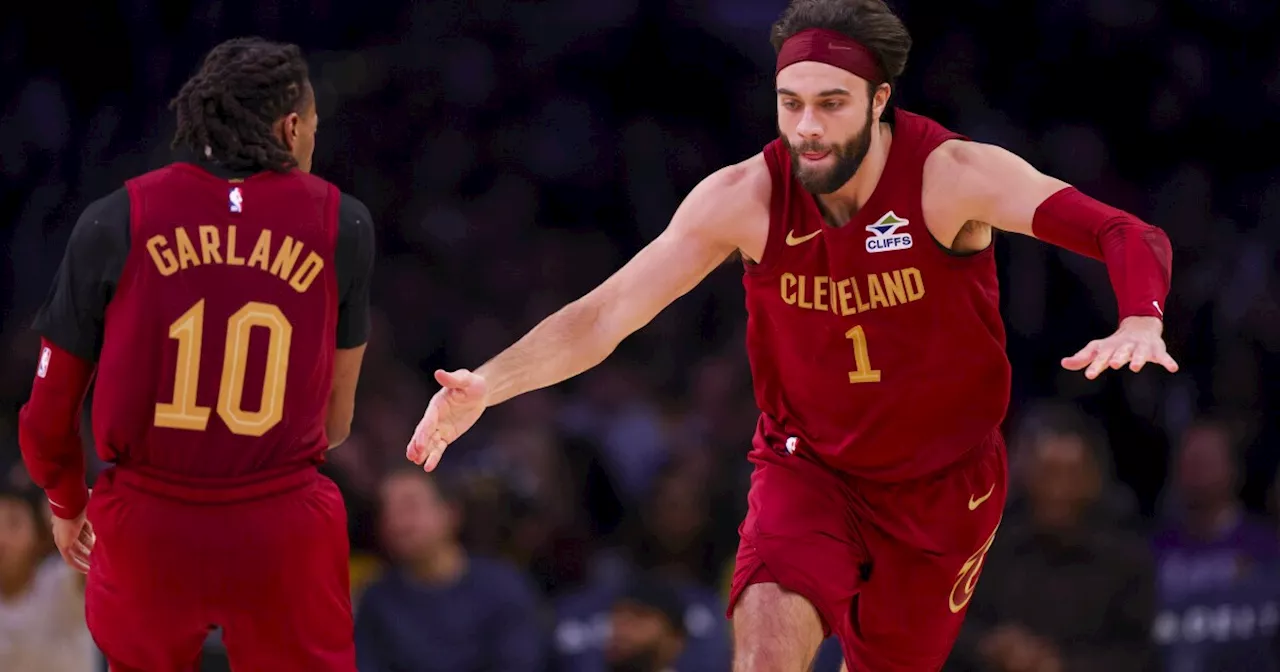 Cavaliers Seek to Extend Road Winning Streak Against Mavericks