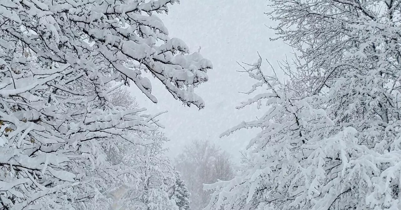 Heavy Snow and Lake Effect Expected Through Weekend