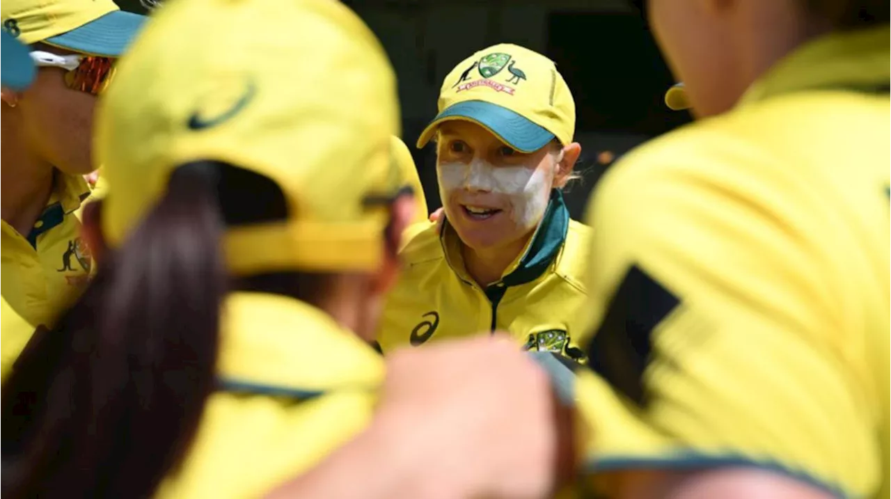 Australia captain Alyssa Healy sidelined with foot injury in massive Ashes blow