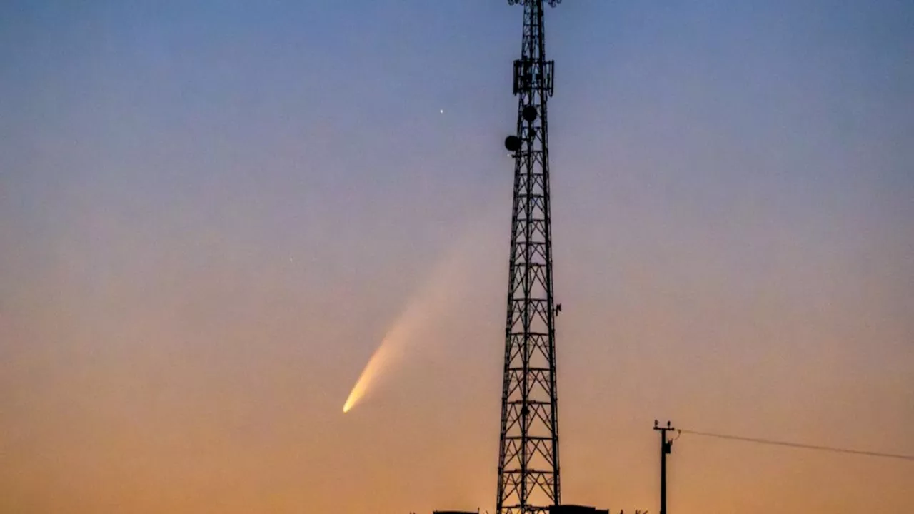 Rare G3 Atlas comet lights up Adelaide skies in a once-in-160,000-year event