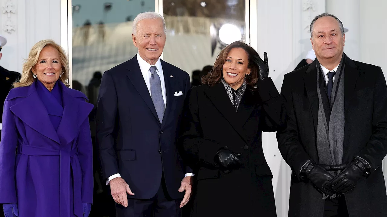 President Biden pardons family members in final minutes of presidency