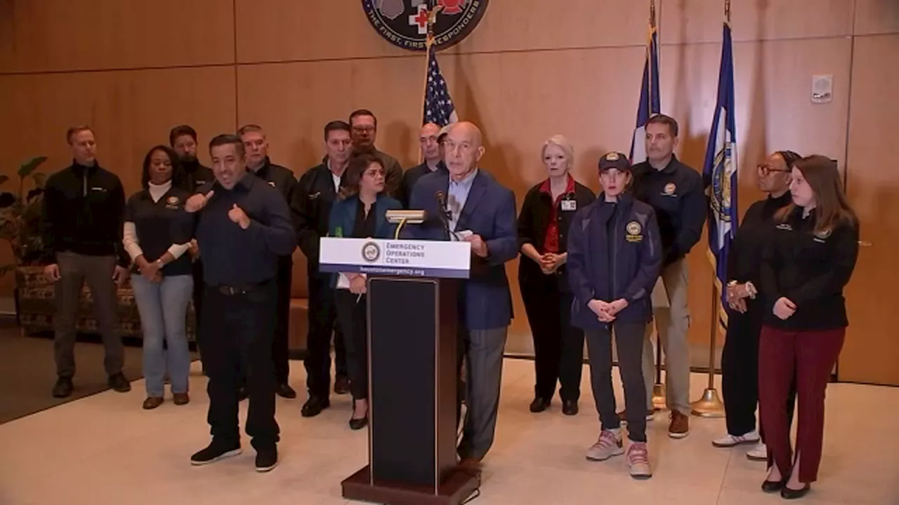 Houston mayor and city officials make final preparations ahead of winter storm for southeast Texas