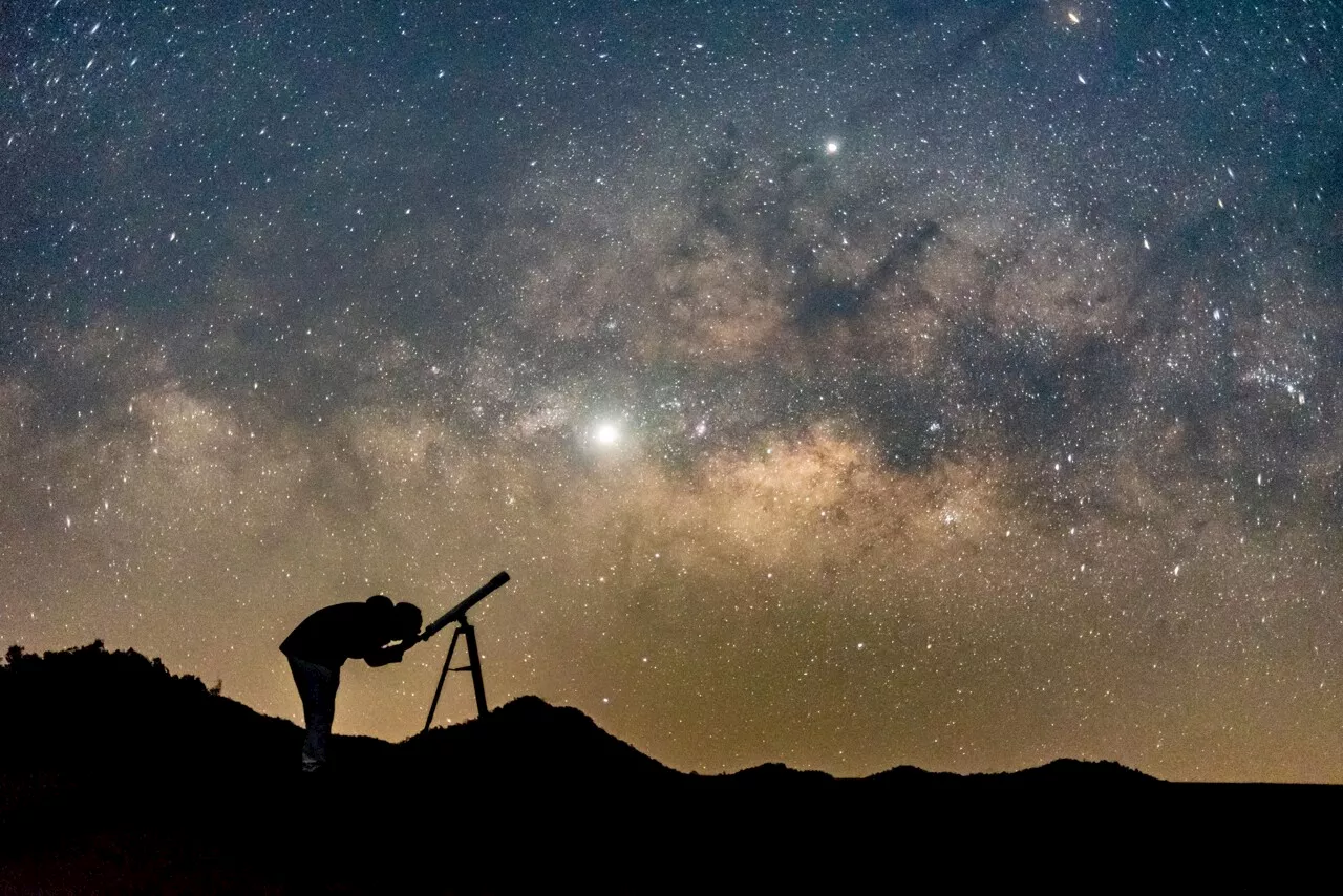 Six Planètes Alignées dans le Ciel Nocturne : Un Spectacle Céleste Rare