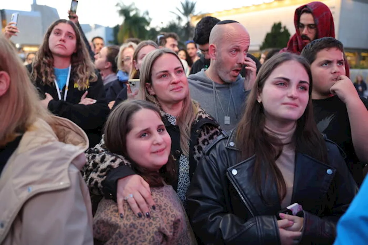 Libere Romi, Emily e Doron, gioia in piazza a Tel Aviv