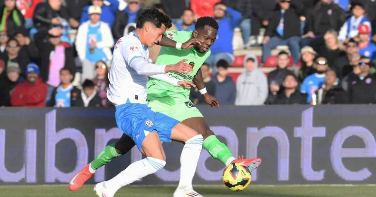 Chiquete Orozco Recibe Críticas Tras Debut Infortunado con Cruz Azul