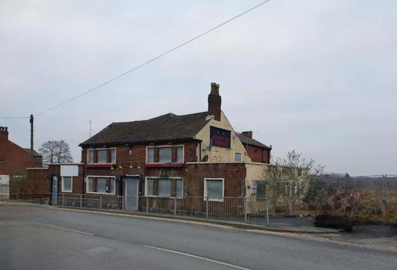 Demolition Begins at Former Sumpter Horse Inn in Preston