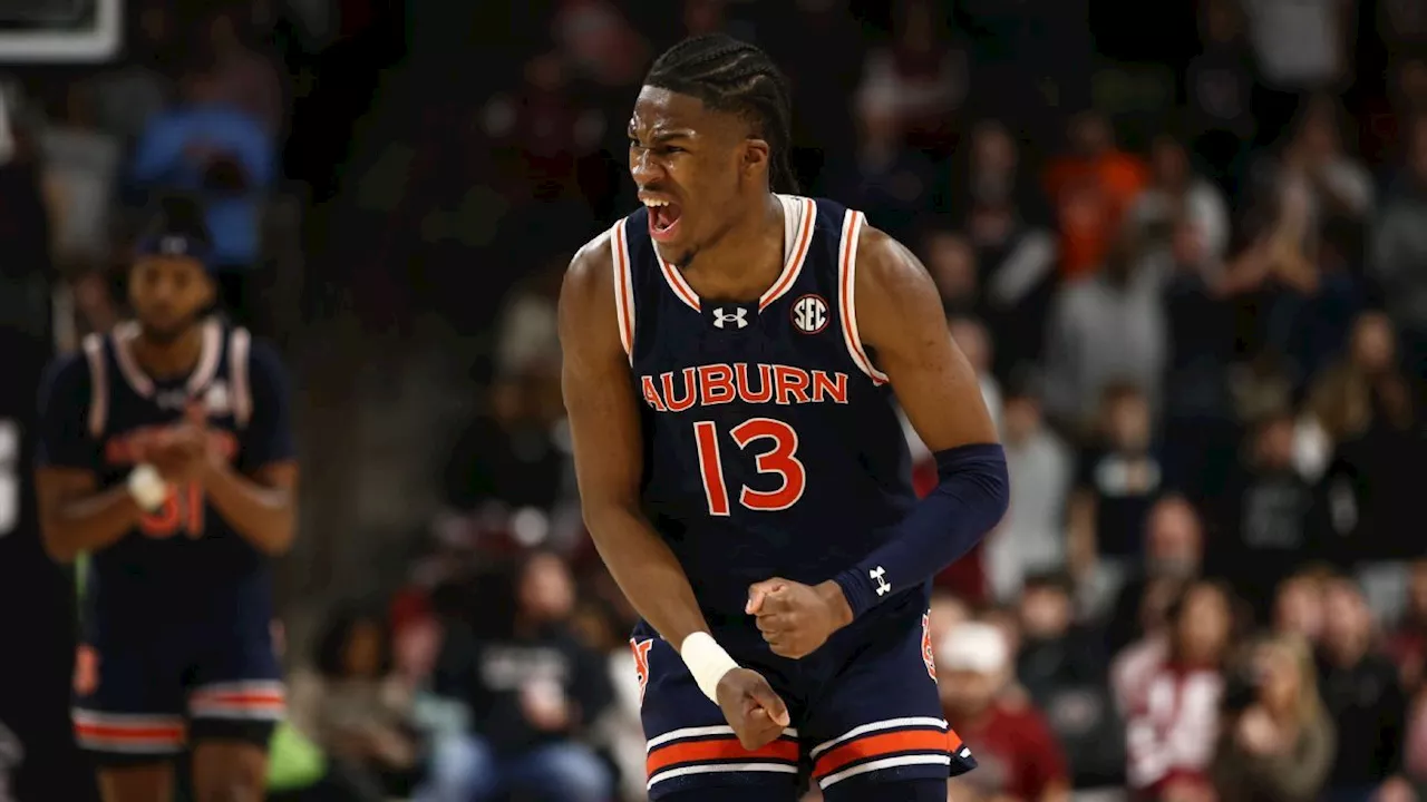 Auburn Holds On To No. 1 Ranking Amidst College Basketball Chaos