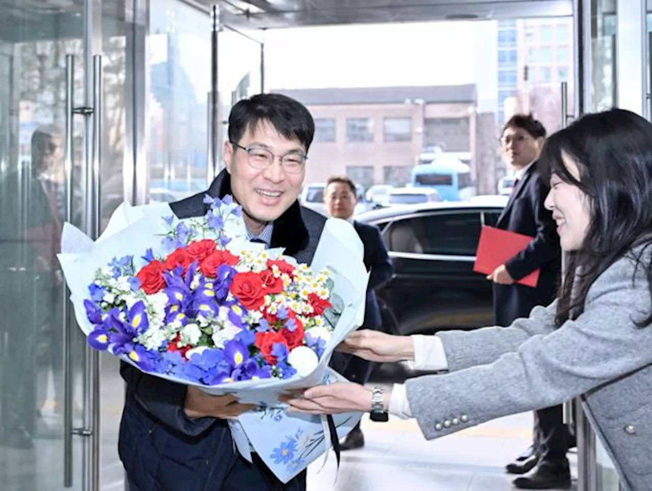 김정기 대구시 신임 행정부시장, 취임 첫날 대구시 간부회의 주재