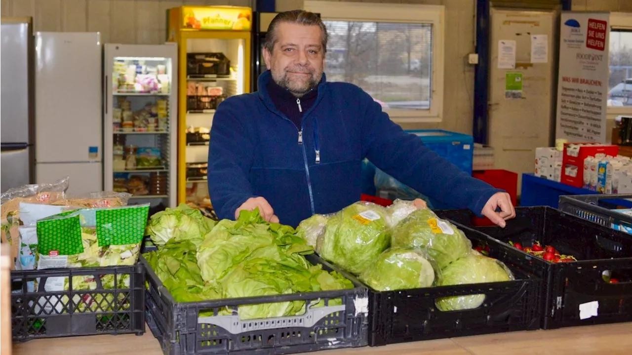  'Bricht mir das Herz' – Andrang auf größten Sozialmarkt