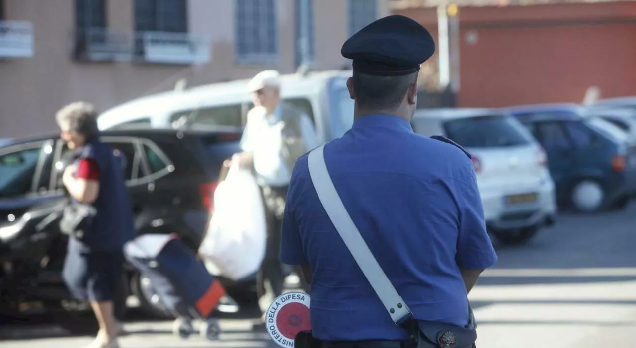 Roma, esce da una clinica e viene scippata in strada. Dentro alla borsa, le chiavi, i documenti e 3.000 euro i