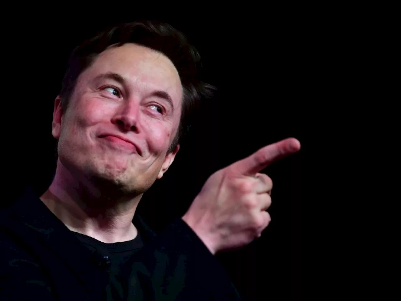 Elon Musk Confiesa Utilizar Trucos en Diablo IV y Path of Exile 2