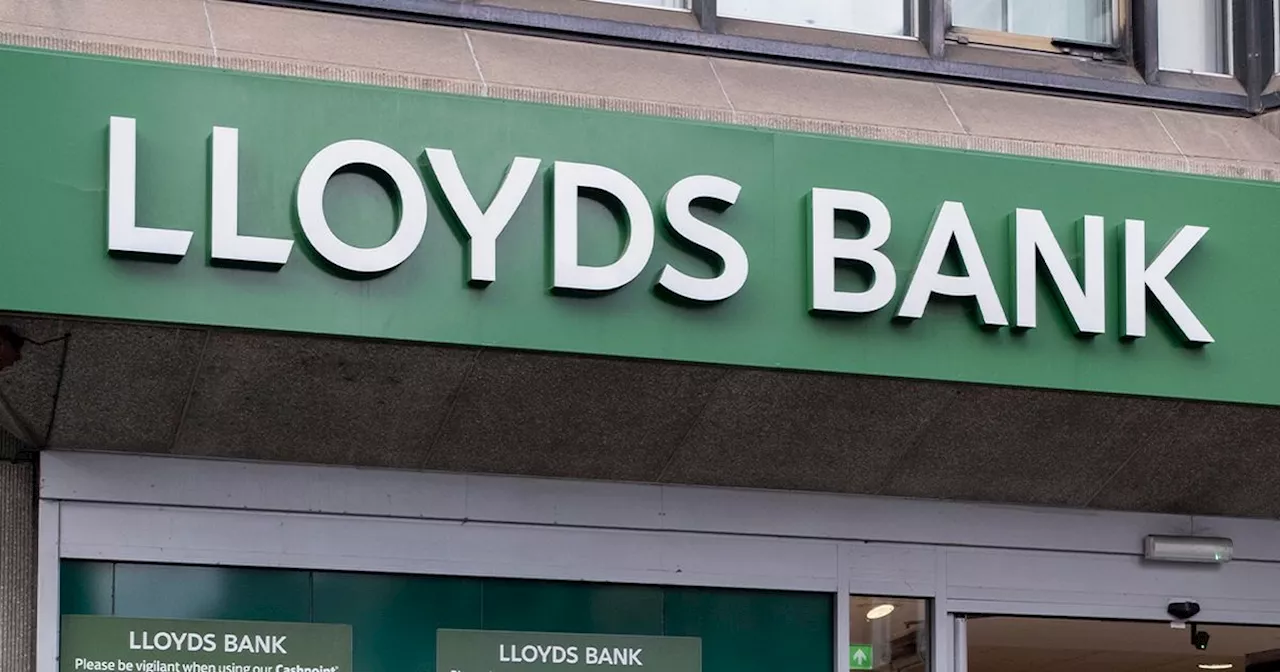 Lloyds Bank Clarifies Savings Rules Following Customer Inquiry