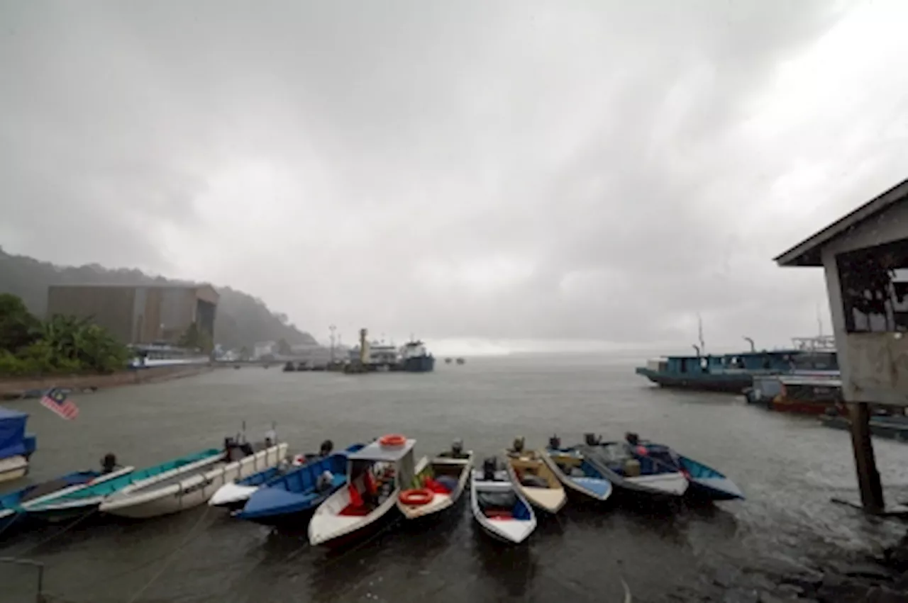 Heavy Rainfall Warning Issued for Parts of Sarawak