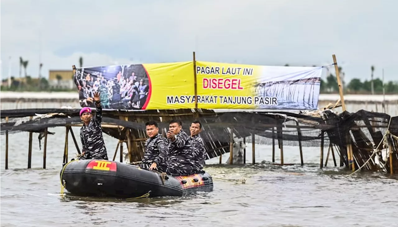 TNI AL Hentikan Sementara Pembongkaran Pagar Laut di Tangerang