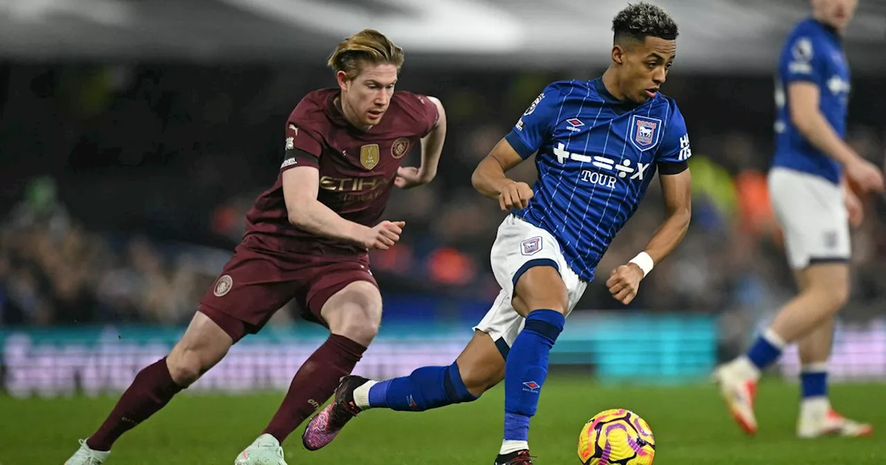 De Bruyne Back in Form Awaits Future Talks with Manchester City