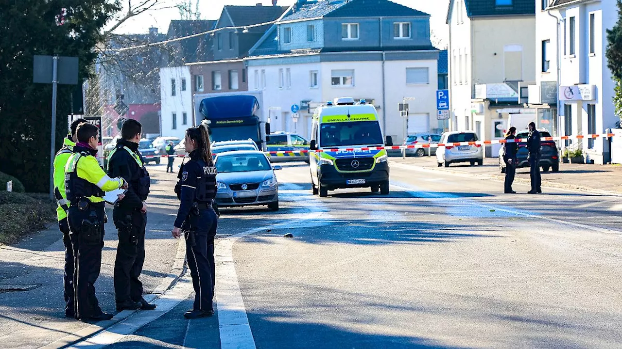 Unfall in Solingen: SUV-Fahrer fährt Fußgänger absichtlich an