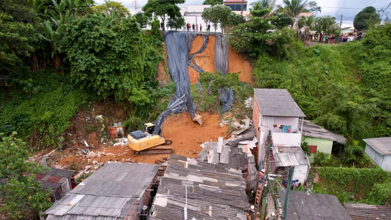 Corpos de Dois Crianças Encontrados Após Tragédia em Manaus