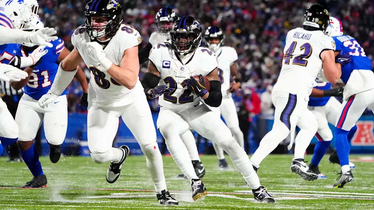 Ravens Seeming to Give Up on Derrick Henry During Loss to Bills Left Fans Baffled