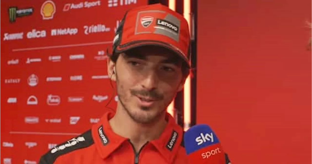 Bagnaia alla presentazione Ducati: 'Rivoglio il numero 1, con Marquez dovremo aiutarci'