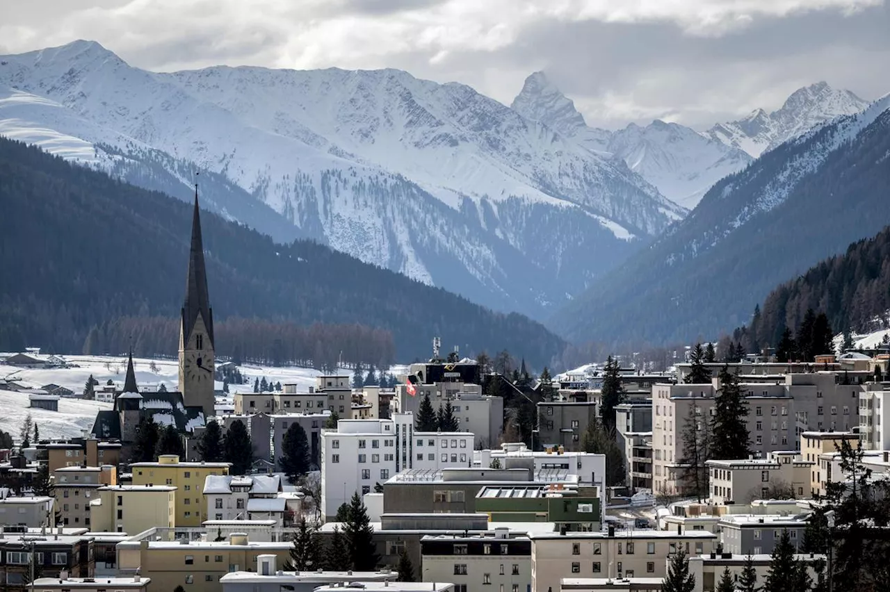 Forum de Davos : « L’oligarchie » des milliardaires est dangereuse pour la démocratie, dénonce Oxfam