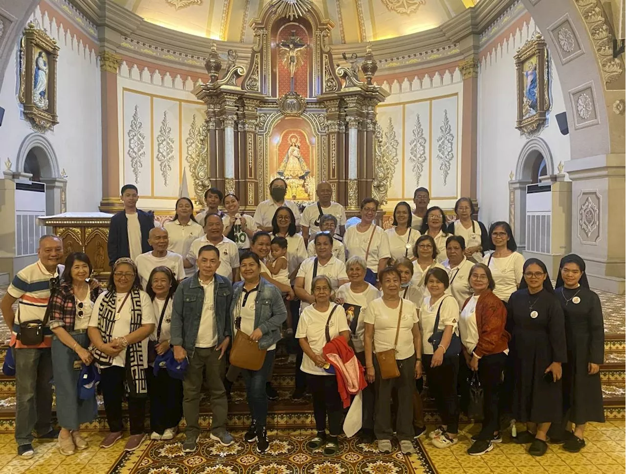 300 pilgrims visit Jubilee Churches in Rizal