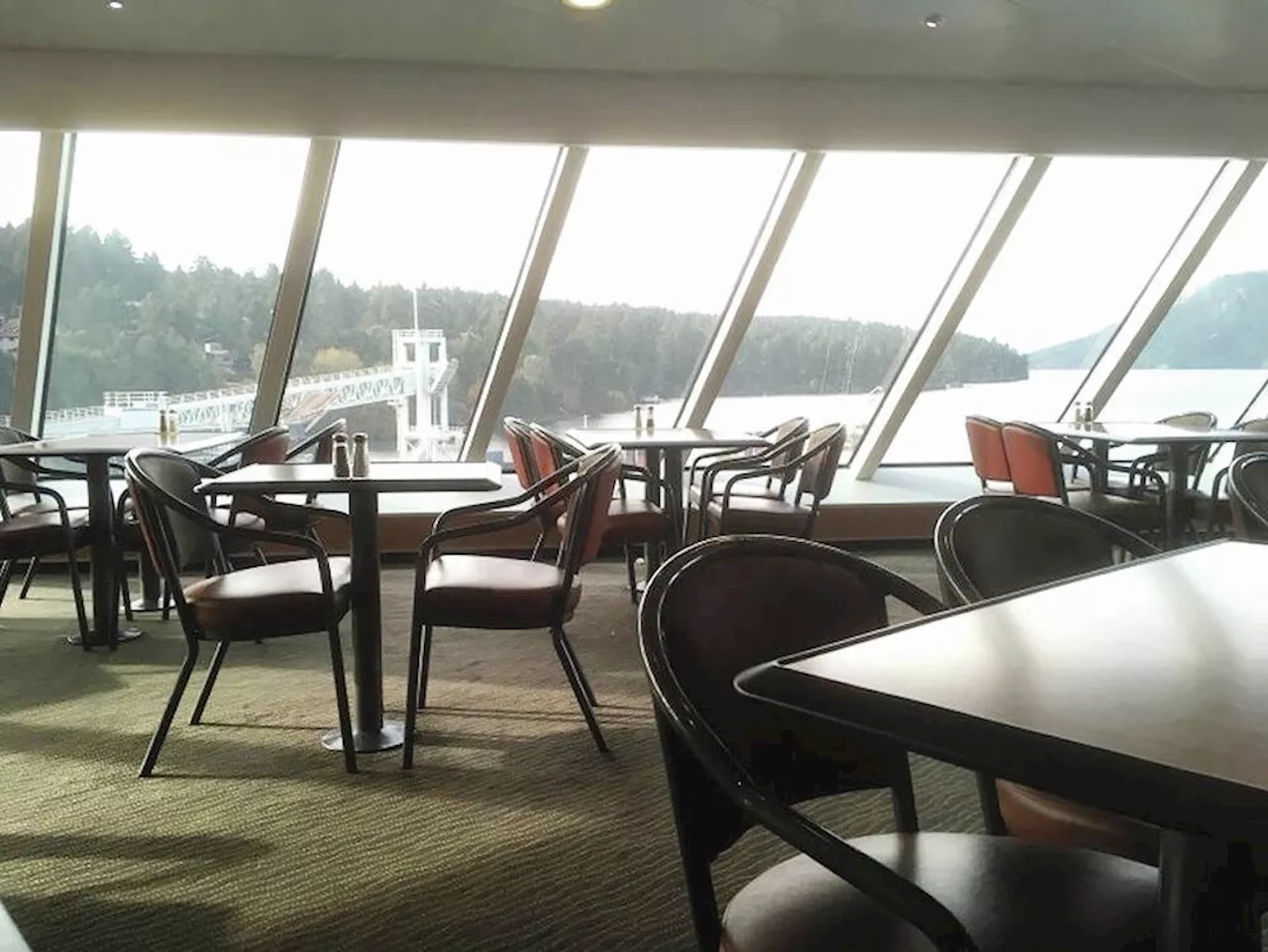 B.C. Ferries set to open new restaurant with $6 entry fee on Spirit-class vessels