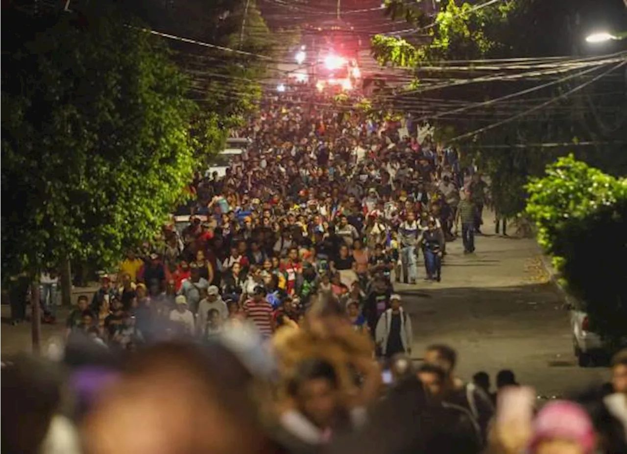 Parte caravana migrantes de Chiapas en primer día de Trump