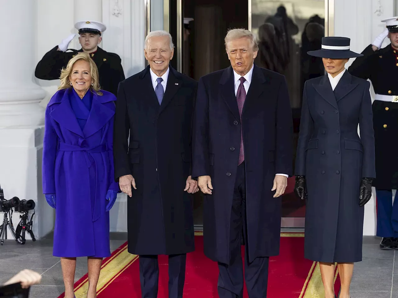 Melania Trump en la Ceremonia de Inauguración: Un Estilo de los Años 50