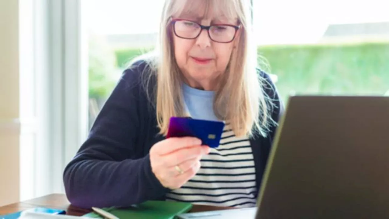 Older South Australians warned about scam website charging fees for free seniors cards