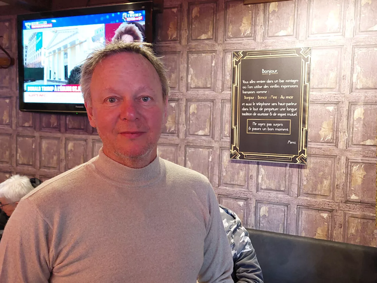 Dans ce bar de Nancy, le téléphone est interdit pour favoriser le convivialité