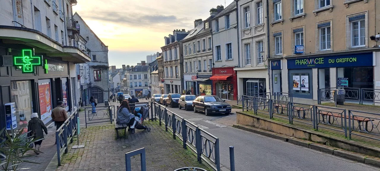 Monique Olivier se rend dans l'Orne pour retrouver le corps de Lydie Logé