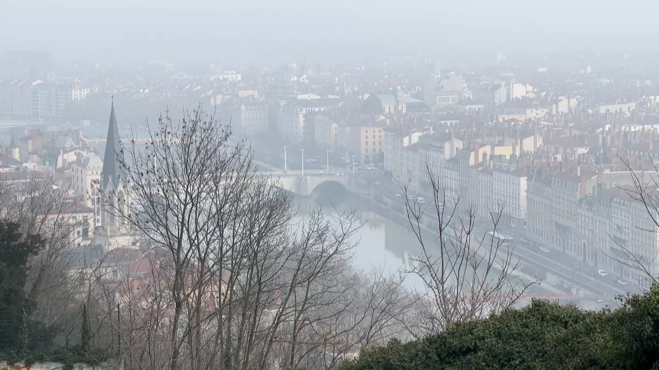 'Ça fait peur, mais on est habitués': sixième jour consécutif de pollution aux particules fines à Lyon