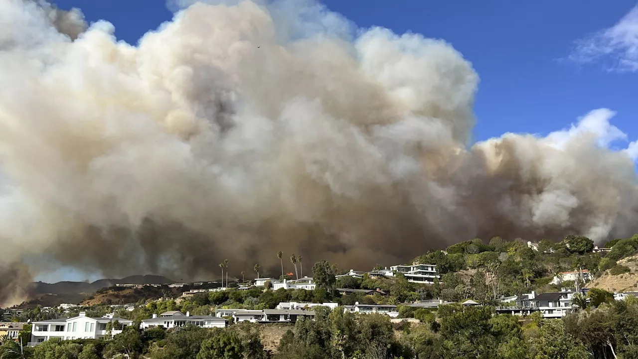 Santa Ana Winds Raise Wildfire Risk in Southern California