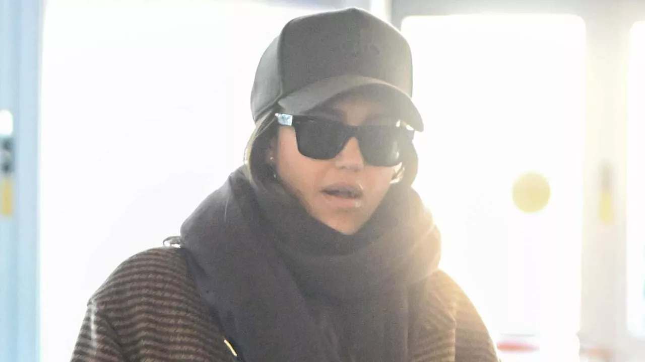 Jessica Alba Spotted After Split Confirmation: First Airport Appearance With Daughter Honor