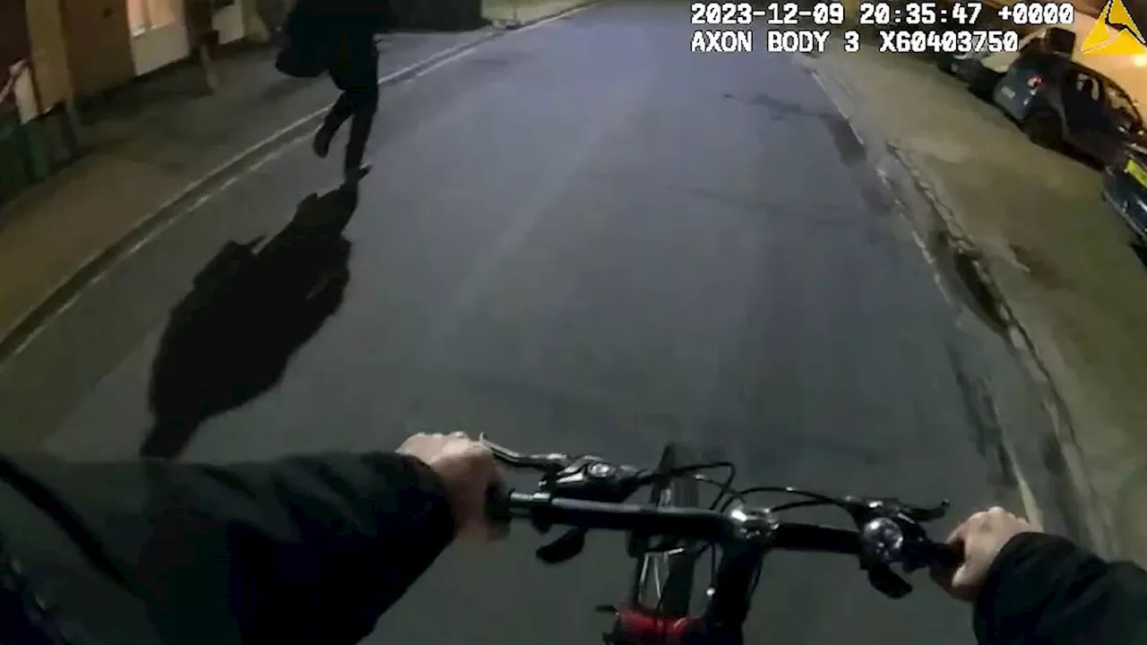 Officer Chases Drug Dealer on His Bike in Dramatic Foot Pursuit