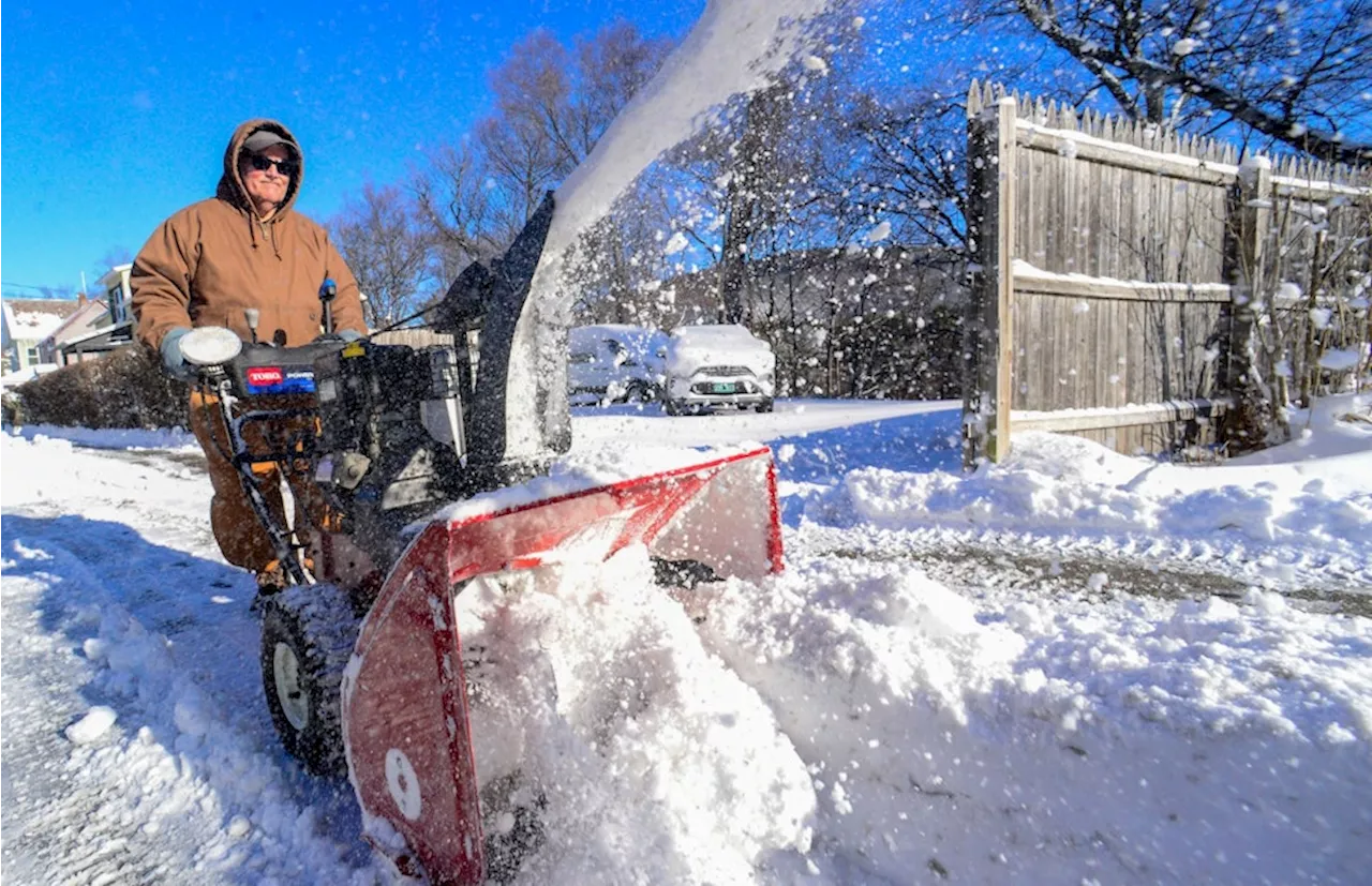 Extreme Wetter in den USA: Waldbrände und Eissturm