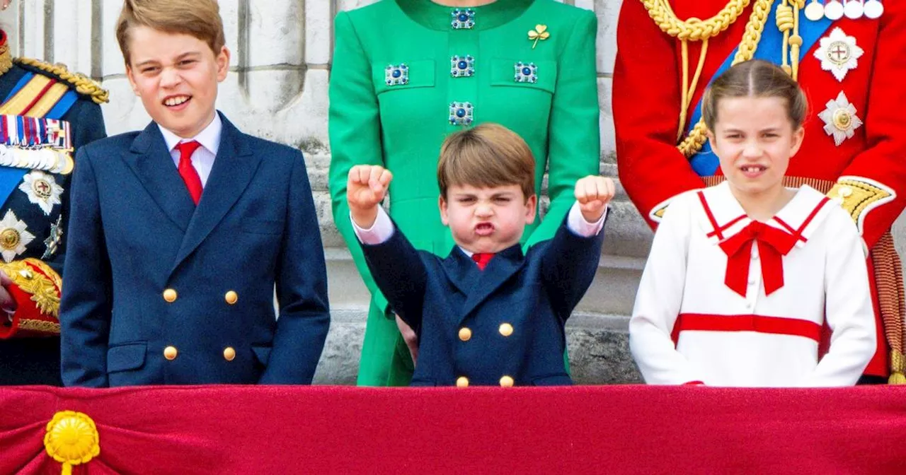 George, Charlotte et Louis à Courchevel : ils sont déjà tous de très bons skieurs, la preuve !