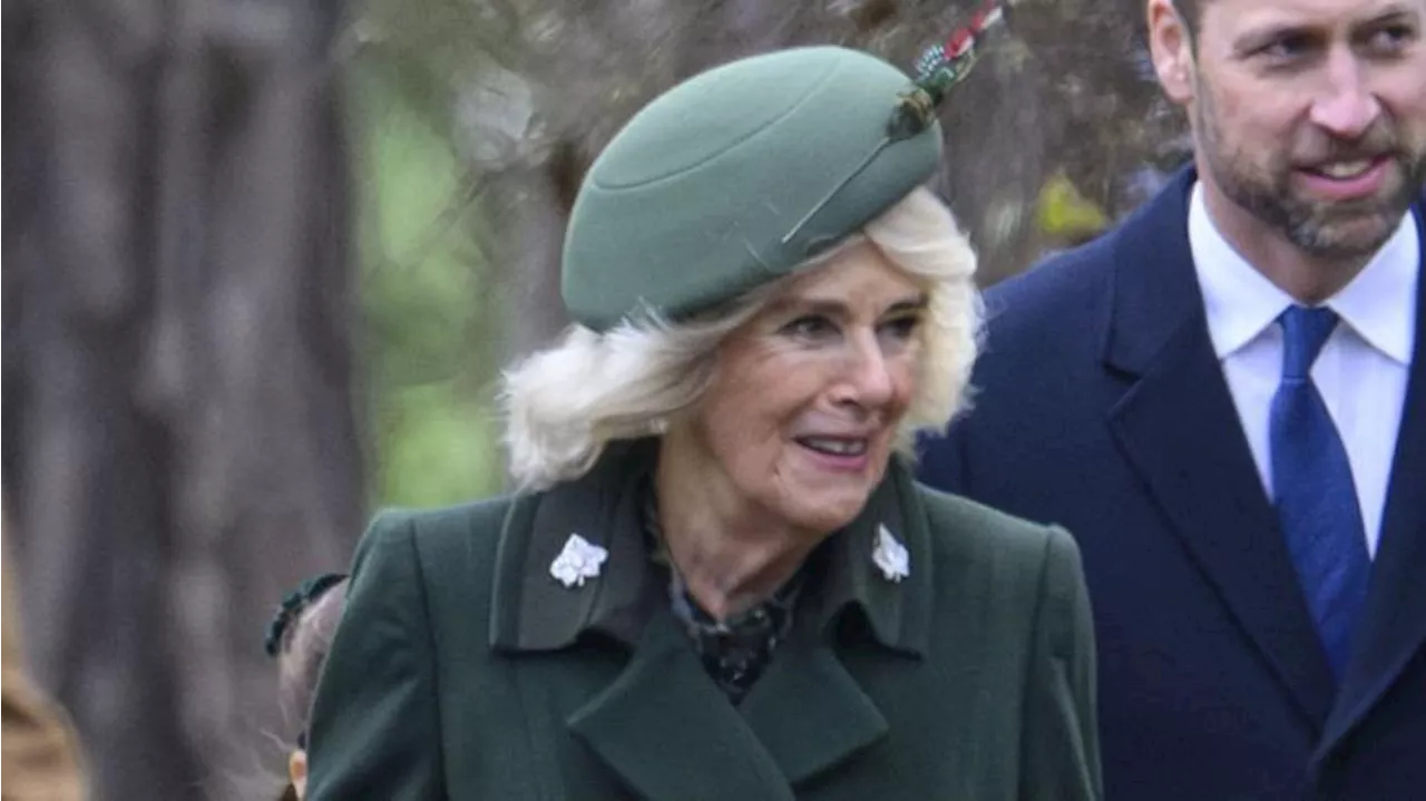 Une Visite Émotionnelle de la Reine Camilla à l'Hôpital de Swindon