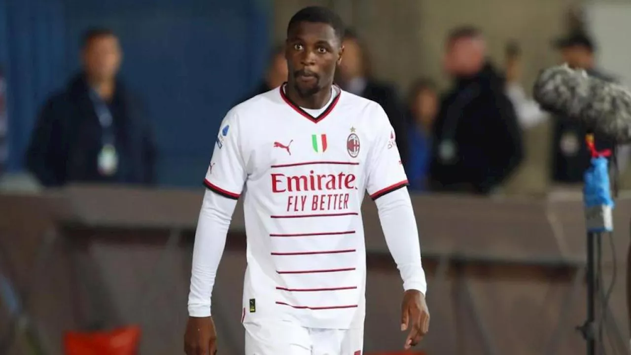 Il Milan risolve il contratto con Ballo-Touré