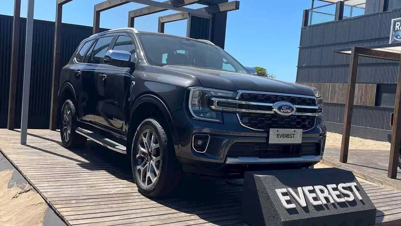 Ford lanza el nuevo Everest: un SUV grande con capacidad para 7 pasajeros