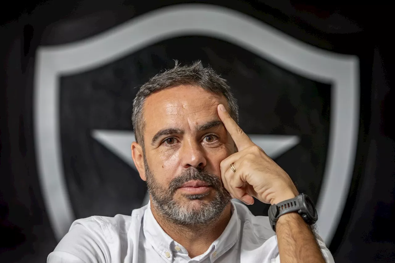 Artur Jorge explica motivos para saída do Botafogo: 'Entendi que havia fechado um ciclo'