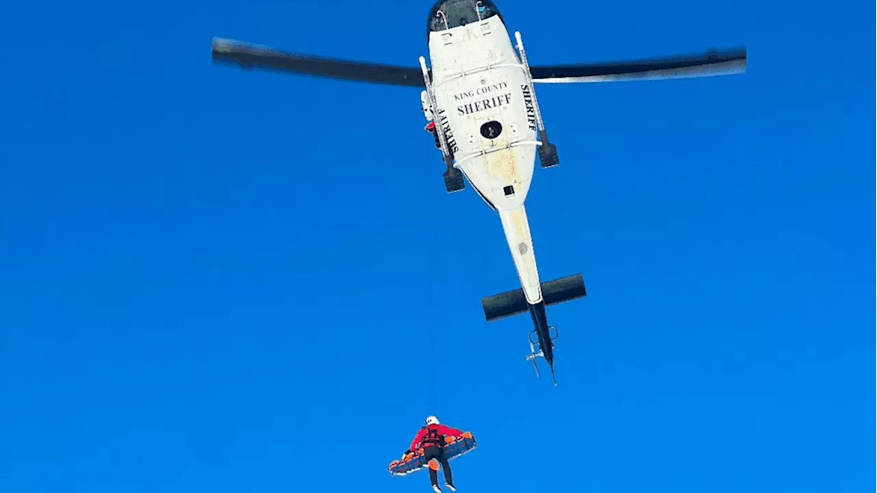 Experienced base jumper rescued from peak after nearly 100-foot fall near Snoqualmie Pass