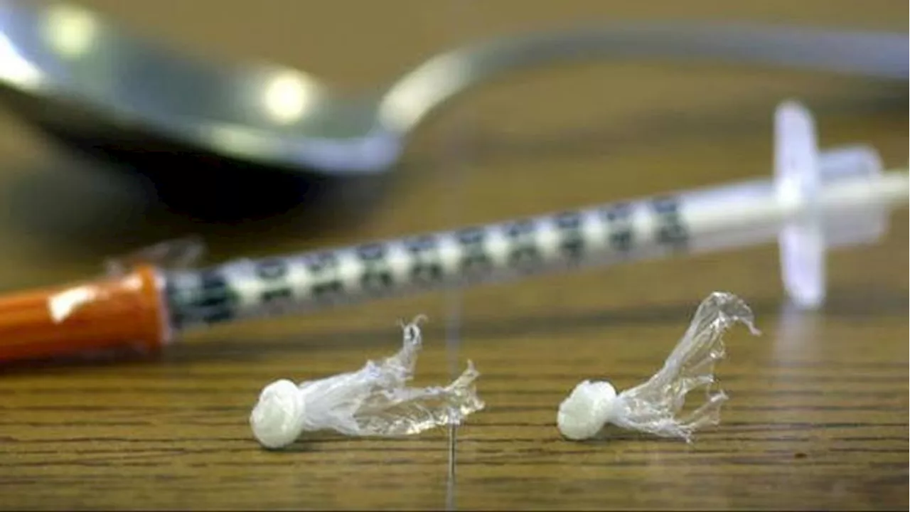 Man Faces Charges After Allegedly Faking Heroin Swallowing to Avoid Jail