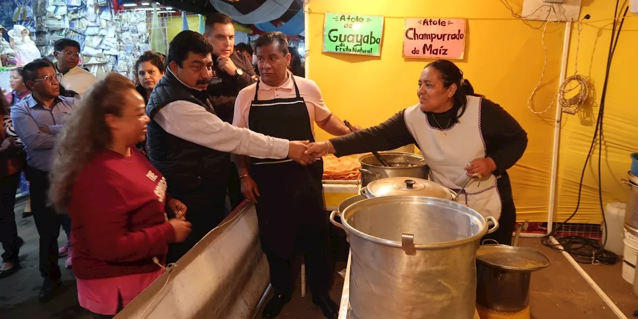 Alcalde de Texcoco da inicio a las ventas por el Día de la Candelaria en la Plaza de las Tradiciones