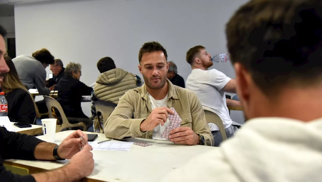 Pro D2 : les joueurs du SU Agen invitent leurs supporters pour un nouveau concours de belote dans les travées