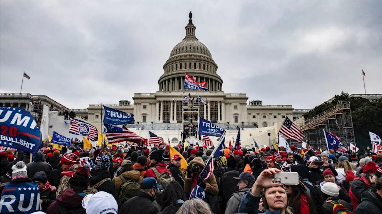 Donald Trump grâciera des centaines de personnes impliquées dans l'assaut du Capitole