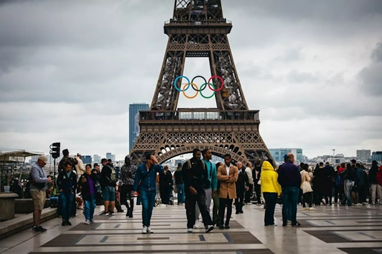 France attire 100 millions de visiteurs en 2024, un record historique