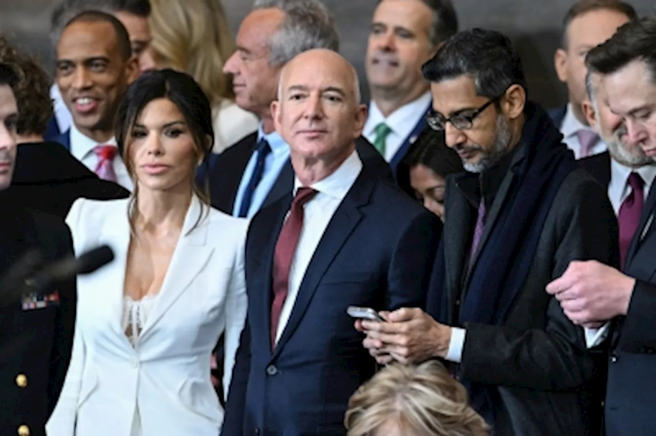 Jeff Bezos’ fiancée Lauren Sanchez faces online backlash for lingerie-inspired outfit at Trump inauguration