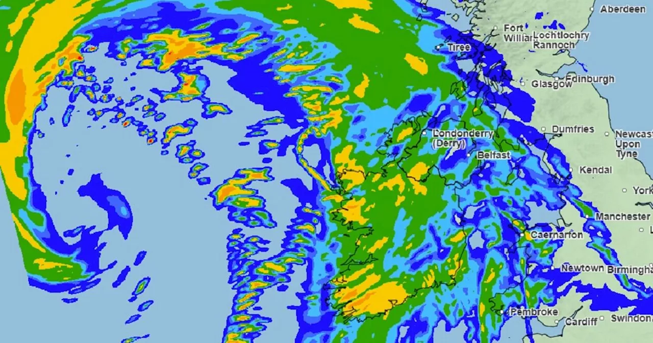 Met Office weather maps show exact time 'weather bomb' will hit UK this week